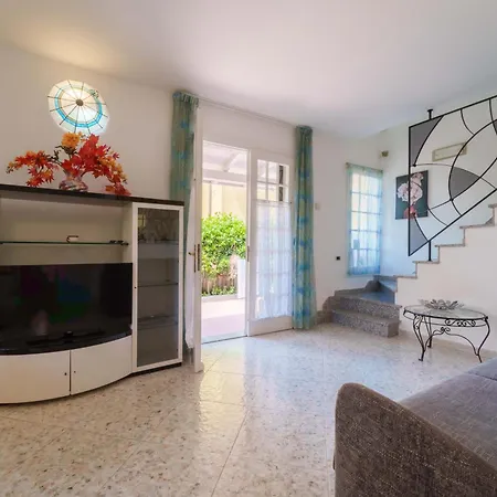 Casa Antonella アパート